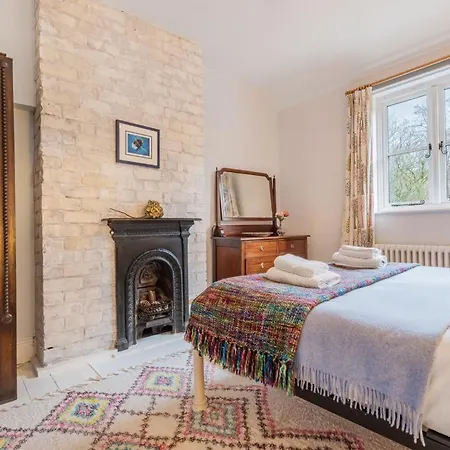 בית נופש 3 Bed In Sz549 *