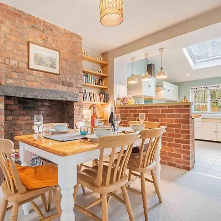 בית נופש 3 Bed In Sz549 Backbarrow